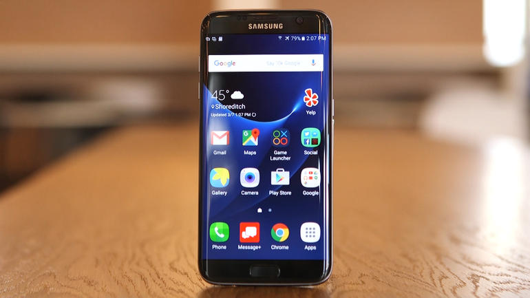 Samsung-Galaxy-S7-Edge-phoneshut.jpg